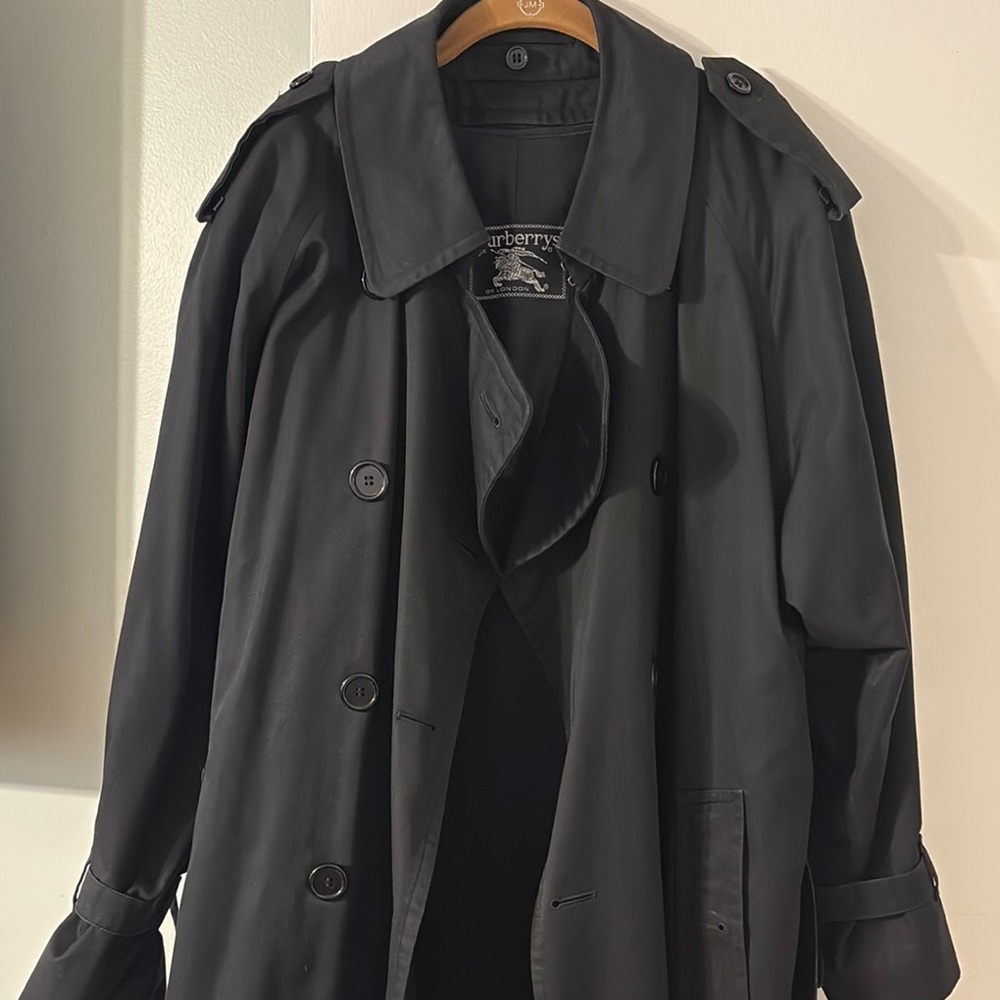 Burberry Black womens trench coat